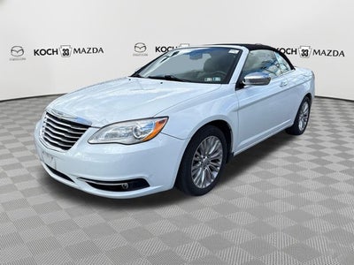 2013 Chrysler 200 Limited