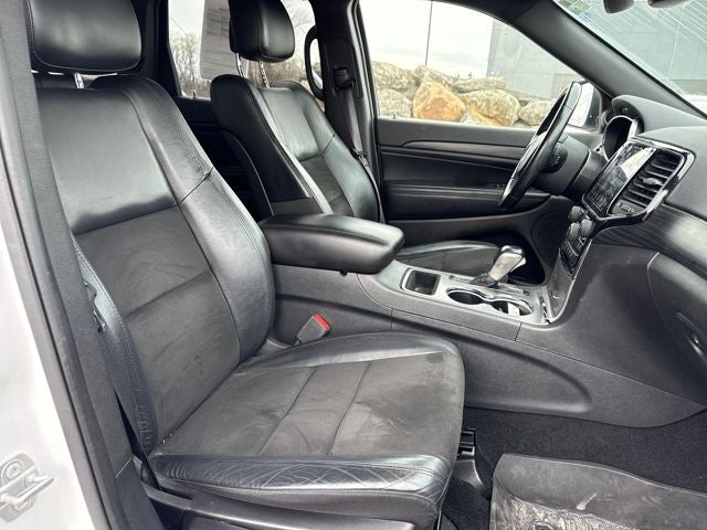 2020 Jeep Grand Cherokee Laredo E