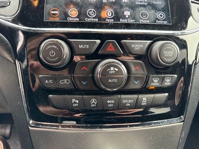 2020 Jeep Grand Cherokee Laredo E