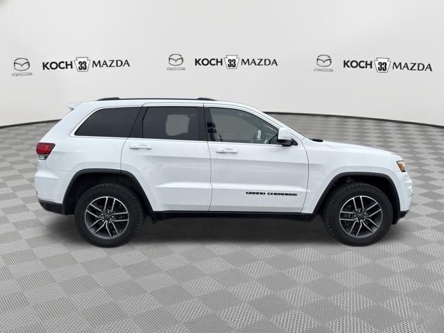 2020 Jeep Grand Cherokee Laredo E