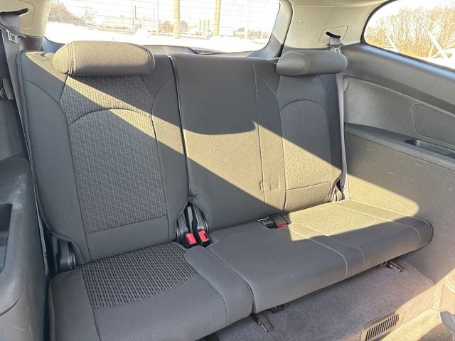 2010 Chevrolet Traverse LT 1LT