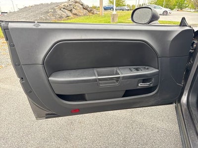 2014 Dodge Challenger SXT