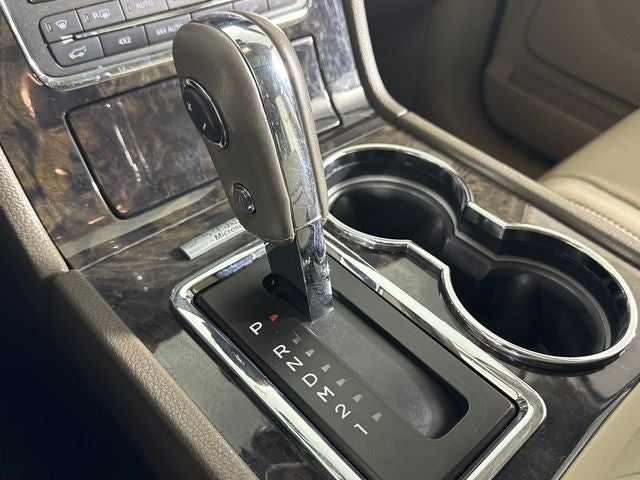 2015 Lincoln Navigator Base
