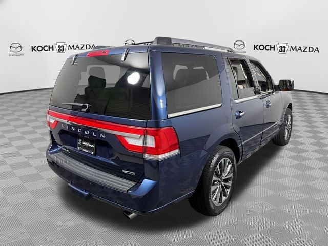 2015 Lincoln Navigator Base