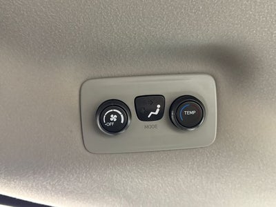 2012 Toyota Sienna Base 7 Passenger