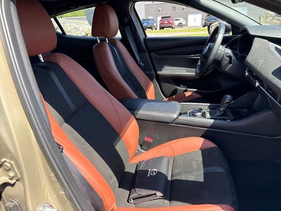 2025 Mazda Mazda3 2.5 Carbon Turbo