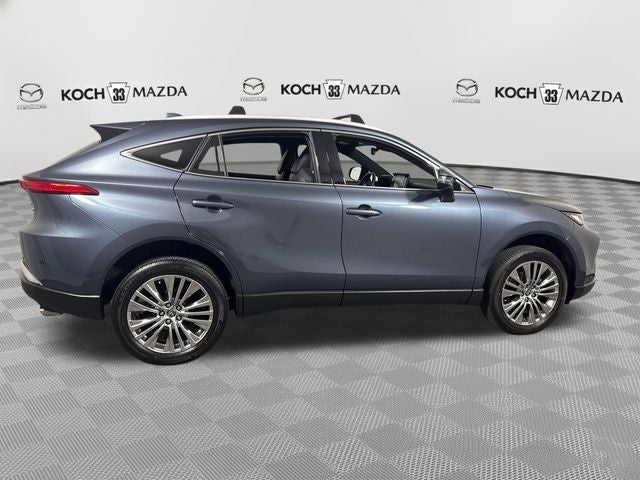 2022 Toyota Venza XLE