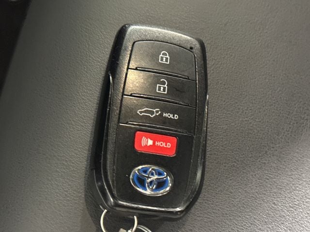 2022 Toyota Venza XLE