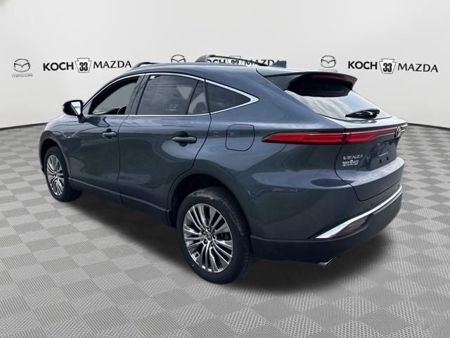 2022 Toyota Venza XLE