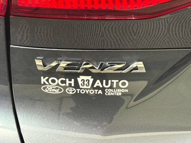 2022 Toyota Venza XLE