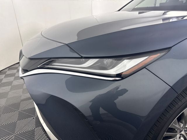 2022 Toyota Venza XLE