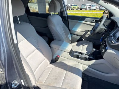 2016 Hyundai Tucson SE