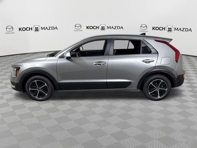 2023 Kia Niro LX