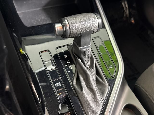 2023 Kia Niro LX