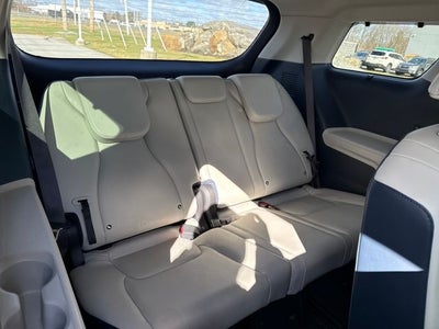 2025 Kia Carnival EX