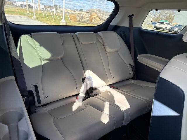 2025 Kia Carnival EX