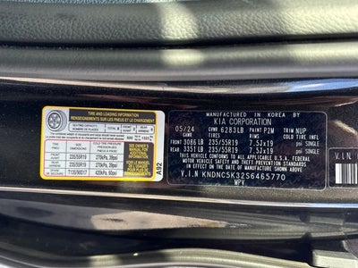 2025 Kia Carnival EX