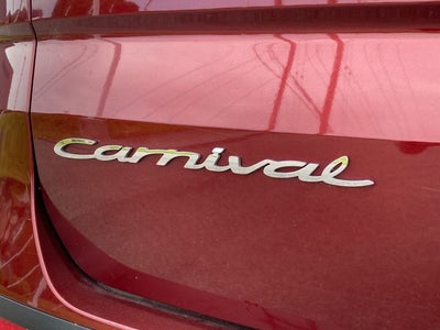 2022 Kia Carnival SX