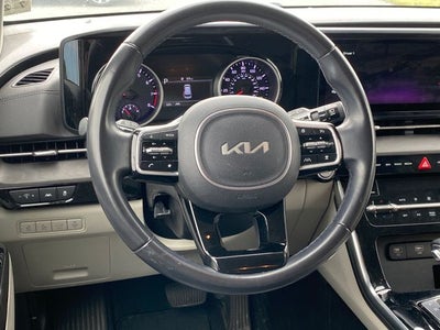 2022 Kia Carnival SX