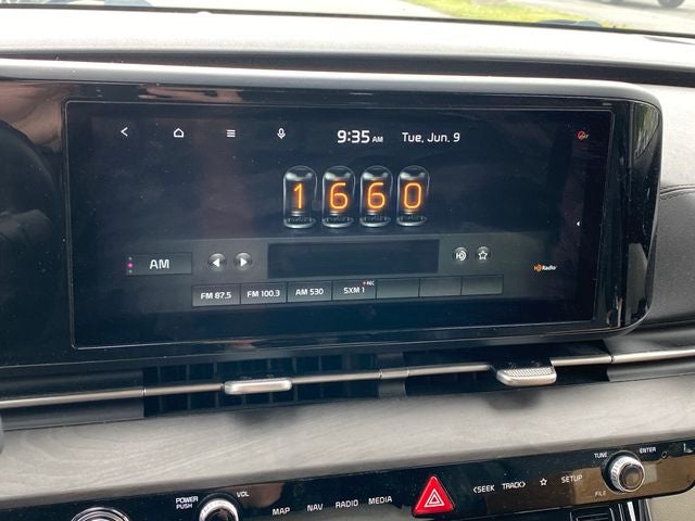 2022 Kia Carnival SX