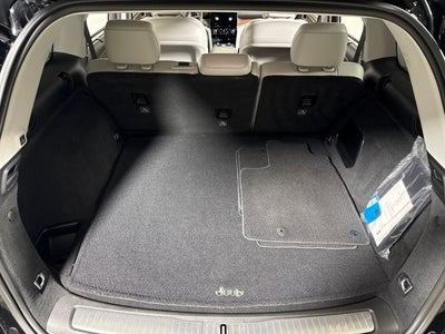 2022 Jeep Grand Cherokee Summit