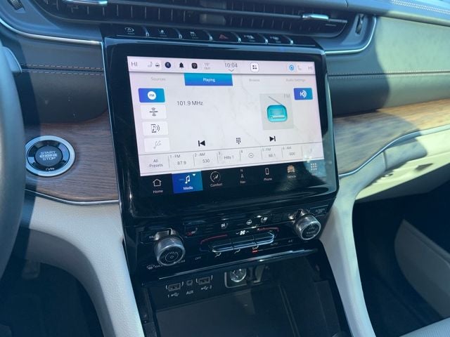 2022 Jeep Grand Cherokee Summit