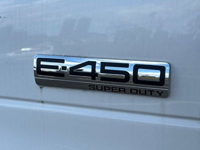 2019 Ford E-450SD Base