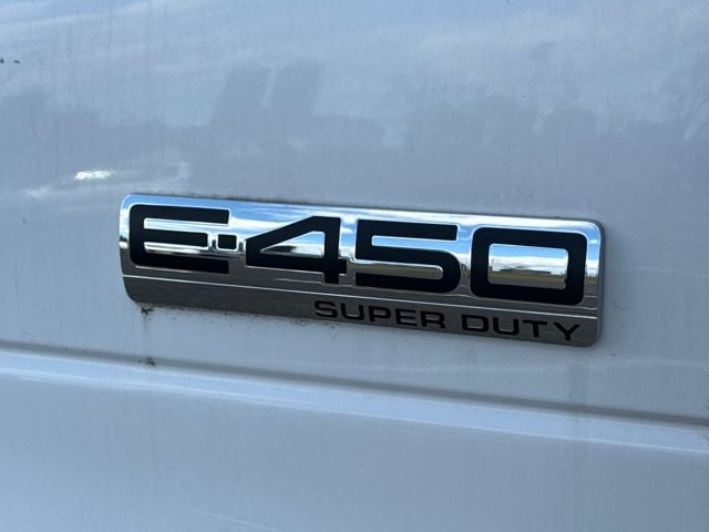 2019 Ford E-450SD Base