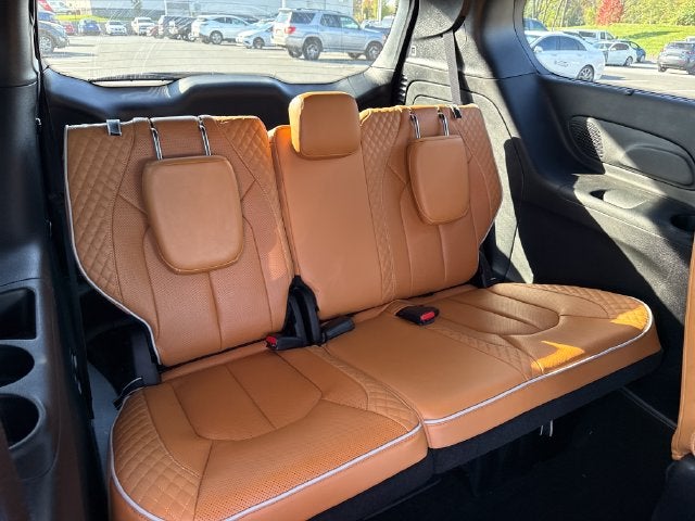 2023 Chrysler Pacifica Hybrid Pinnacle