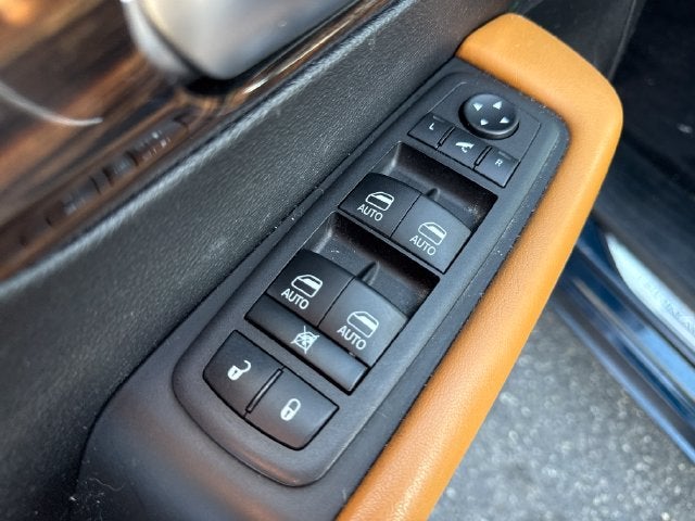 2023 Chrysler Pacifica Hybrid Pinnacle