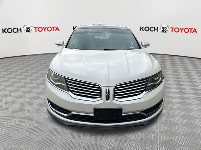 Used 2016 Lincoln MKX Reserve with VIN 2LMTJ8LR8GBL31601 for sale in Easton, PA