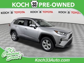 2020 Toyota RAV4 XLE