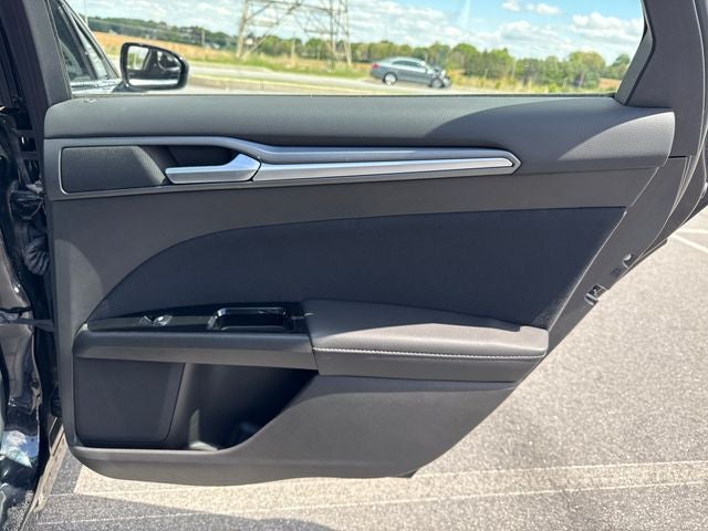 2016 Ford Fusion Hybrid SE