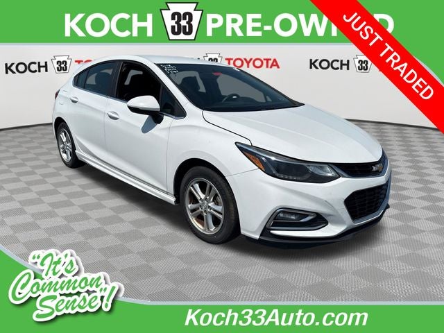 2017 Chevrolet Cruze LT Hatch 6MT's photo