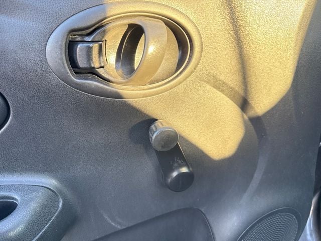 2015 Nissan Versa 1.6 S Plus