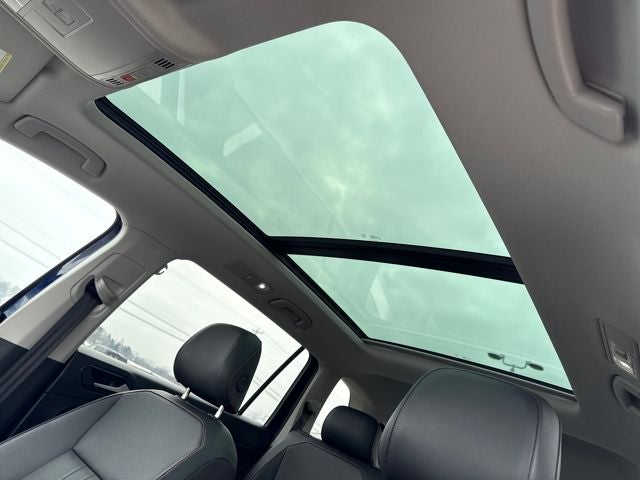 2024 Volkswagen Tiguan 2.0T Wolfsburg Edition