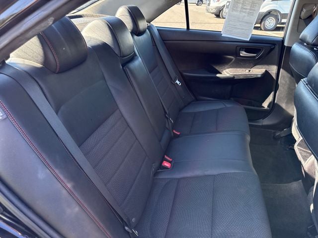 2017 Toyota Camry SE