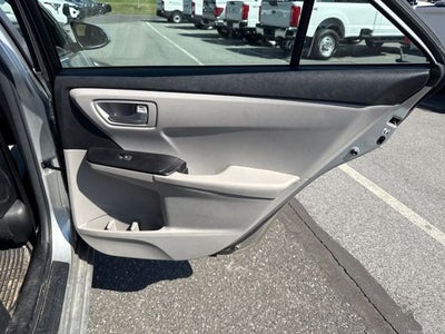 2016 Toyota Camry SE