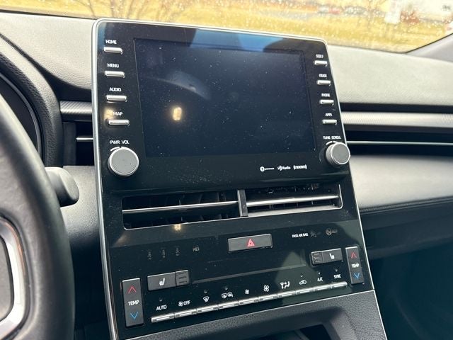 2019 Toyota Avalon XSE