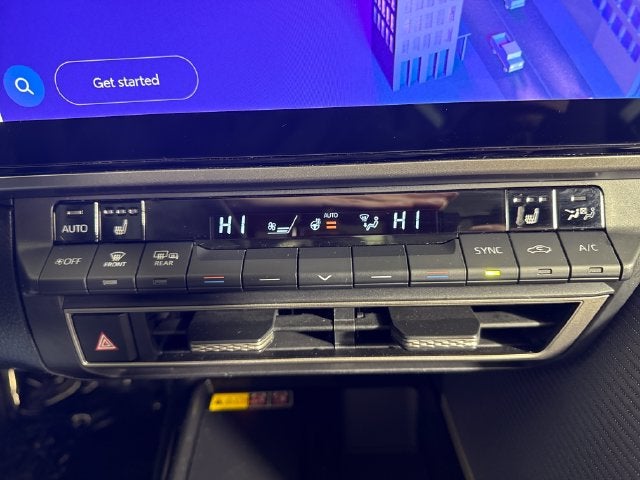2025 Toyota Camry SE AWD