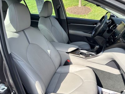 2023 Toyota Camry Hybrid XLE