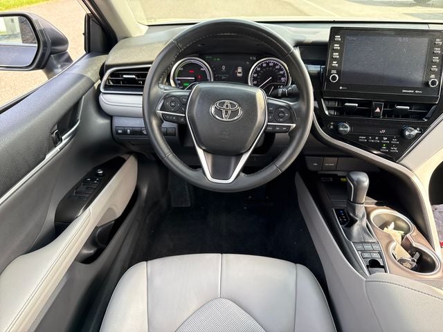 2023 Toyota Camry Hybrid XLE