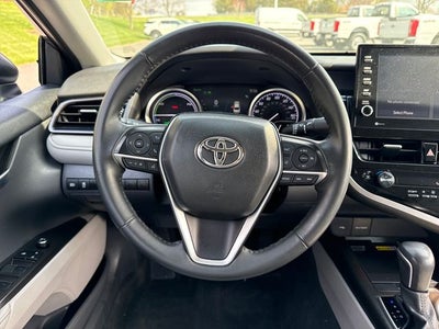 2023 Toyota Camry Hybrid XLE