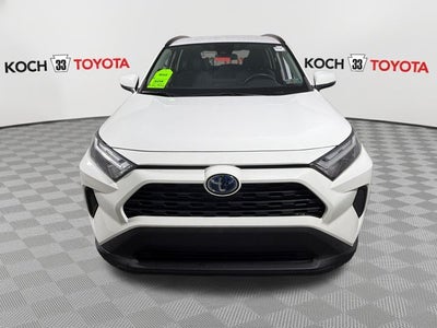 2022 Toyota RAV4 Hybrid XLE