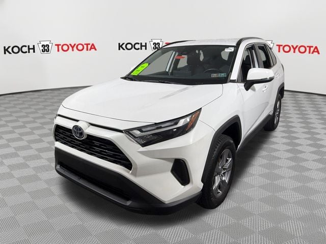 2022 Toyota RAV4 Hybrid XLE