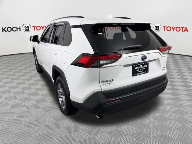 2022 Toyota RAV4 Hybrid XLE