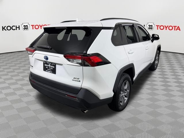 2022 Toyota RAV4 Hybrid XLE