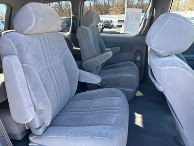 2002 Toyota Sienna LE