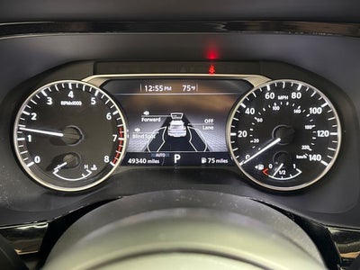 2024 Nissan Pathfinder SV