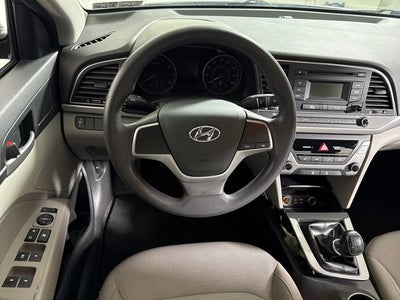2018 Hyundai Elantra SE
